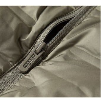 メンズダウン 立体キルト加工 保温ダウンベスト